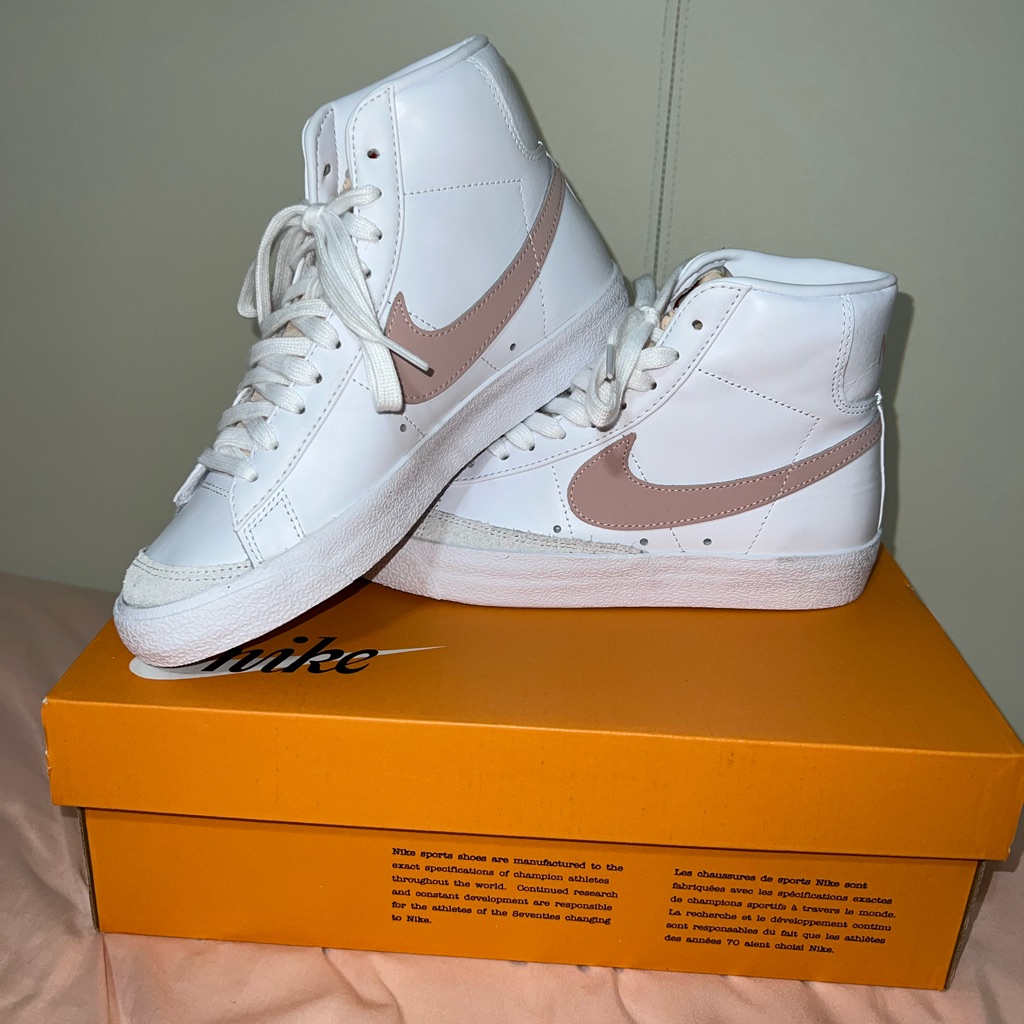 Brand New Nike Blazer Mid 77